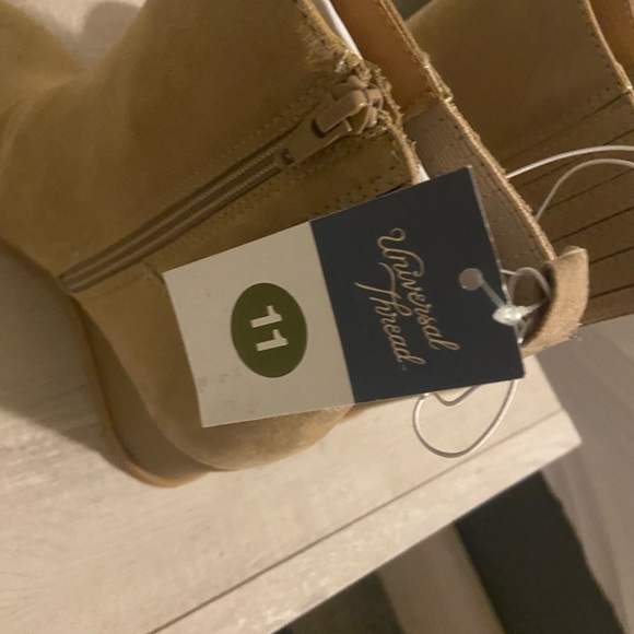 Universal Thread Boots New with tags SZ 11 Woman - Picture 4 of 6